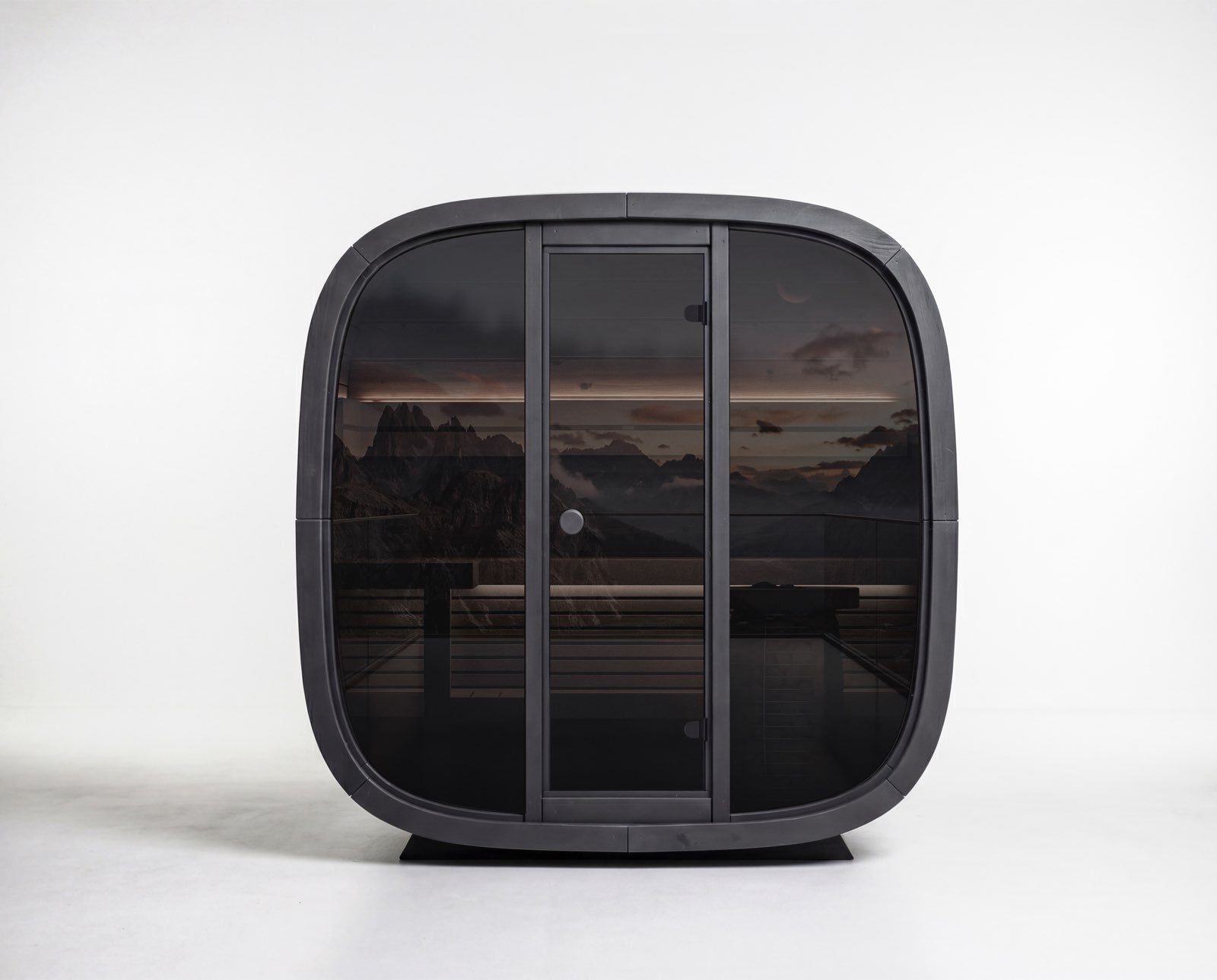 Leil, Black Cube Classic 4-5 person sauna - Superior Saunas
