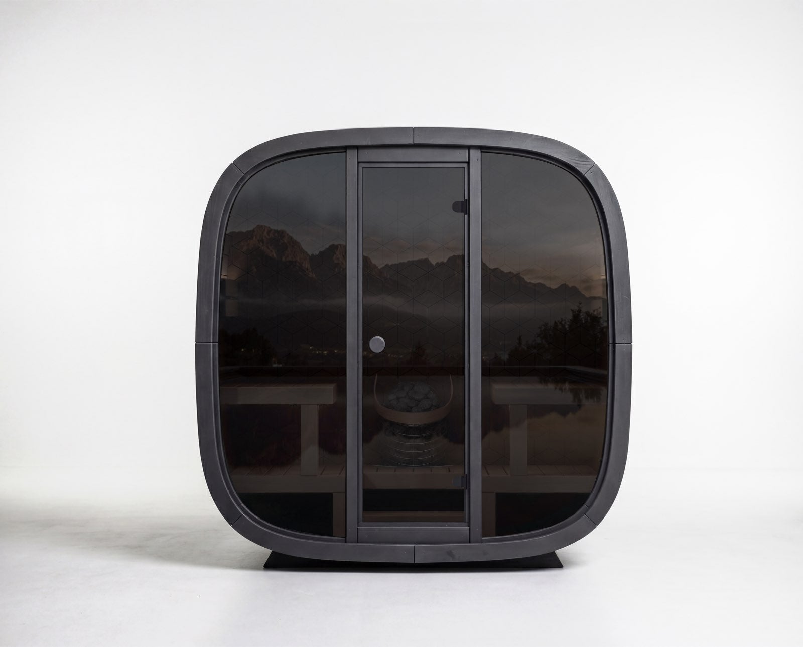 Leil, Black Cube Premium 4 Person Sauna - Superior Saunas