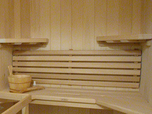 Deluxe Curved Backrest Basswood - Superior Saunas