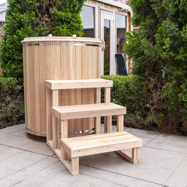 The Arctic Plunge Tub - Clear Red Cedar