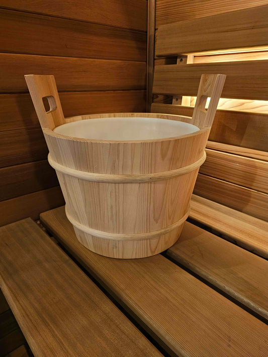 Cedar Bucket 4.75 Gallon - Superior Saunas