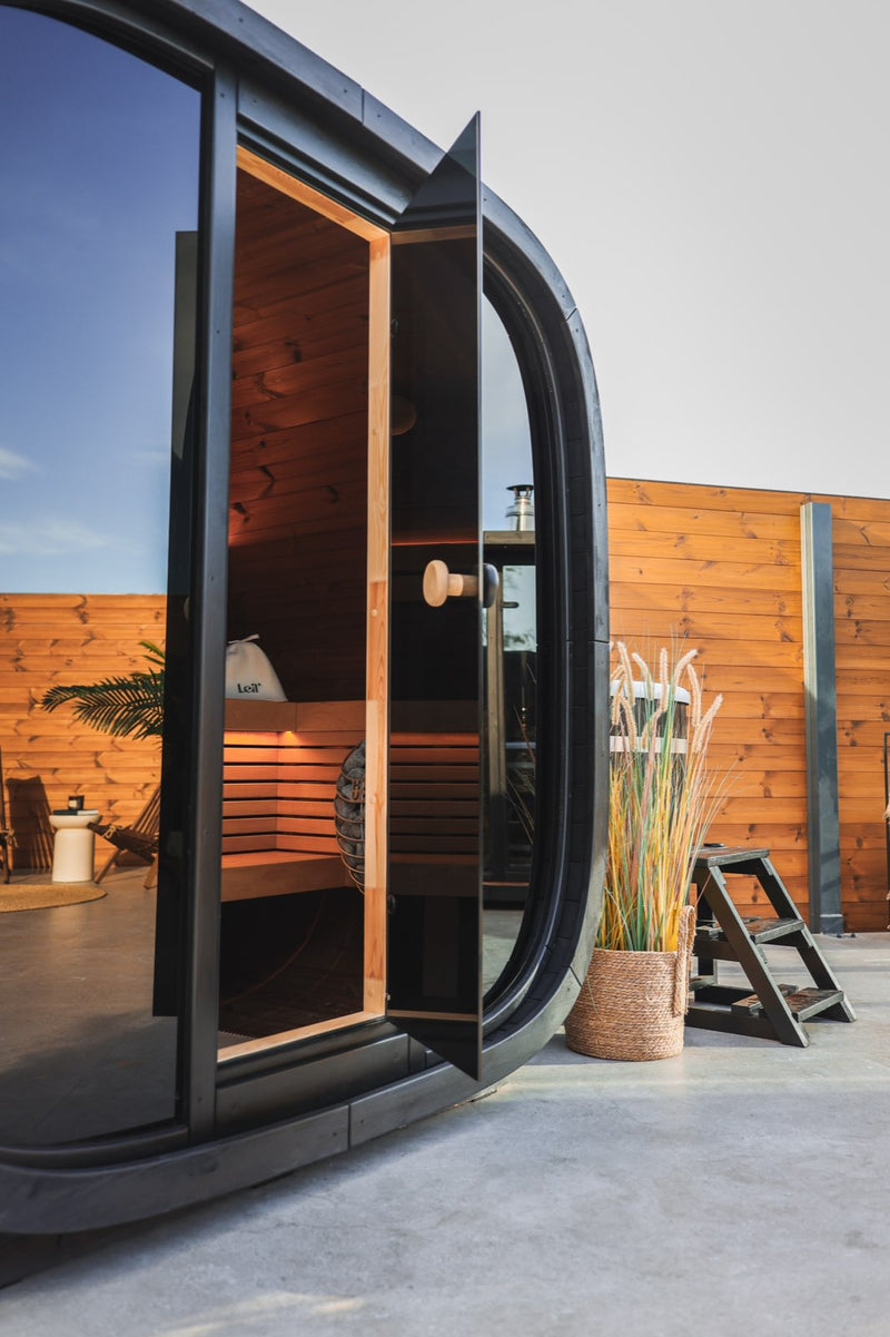 Leil, Black Cube Classic 4-5 person sauna - Superior Saunas