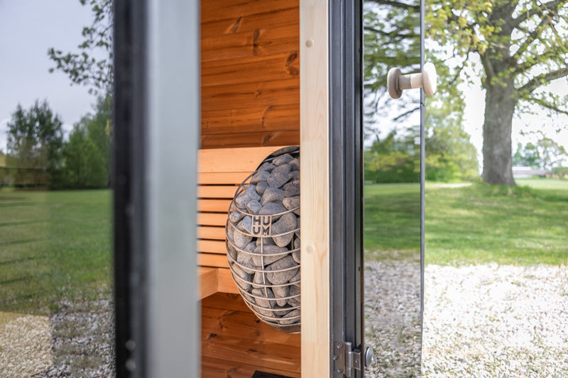 Leil, Black Cube Classic 4-5 person sauna - Superior Saunas