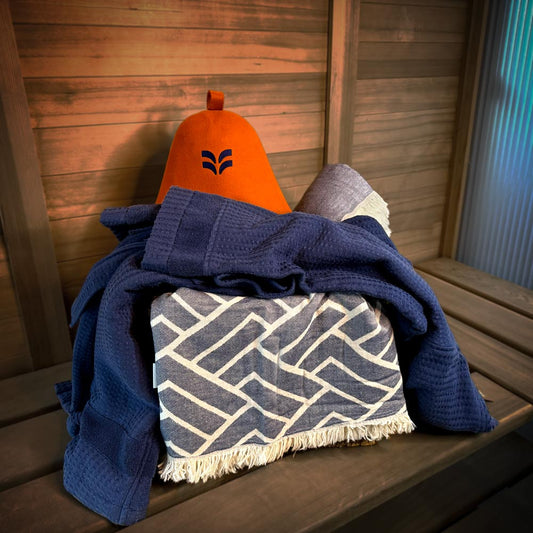 Blue &amp; Rust Sauna Linen Standard Bundle