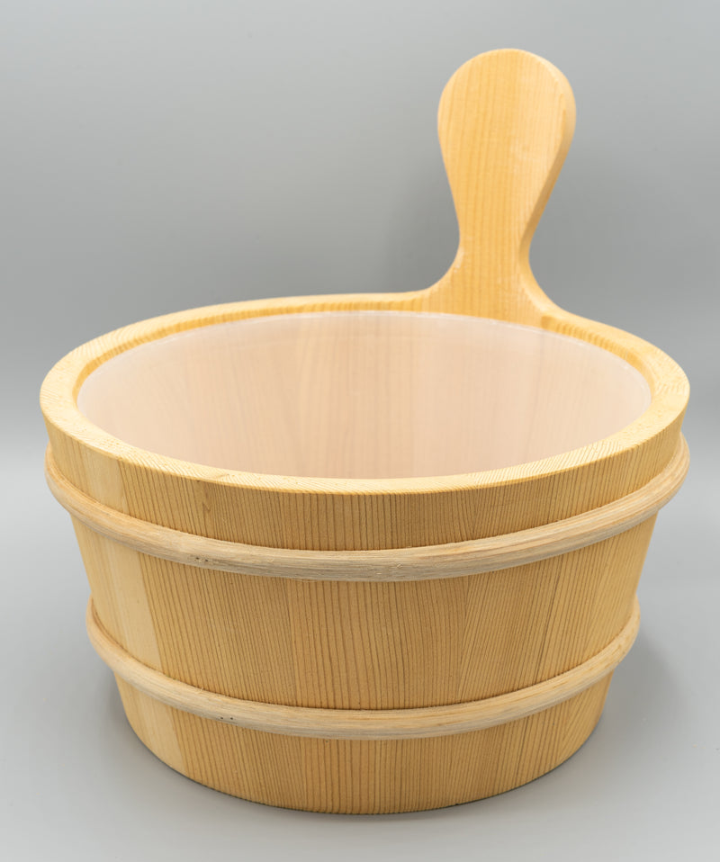 Red Cedar Bucket 1 Gallon - Superior Saunas